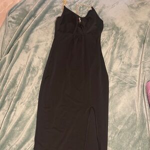 SHEIN Black One Shoulder Dress with Gold Chain